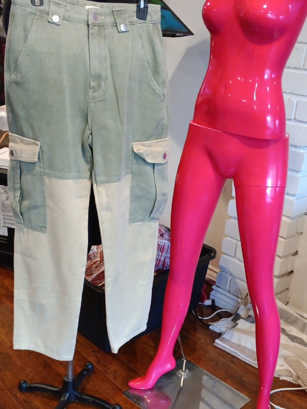 POL Two-Tone Cargo Wide-Leg Pants in Sage Green & Cream